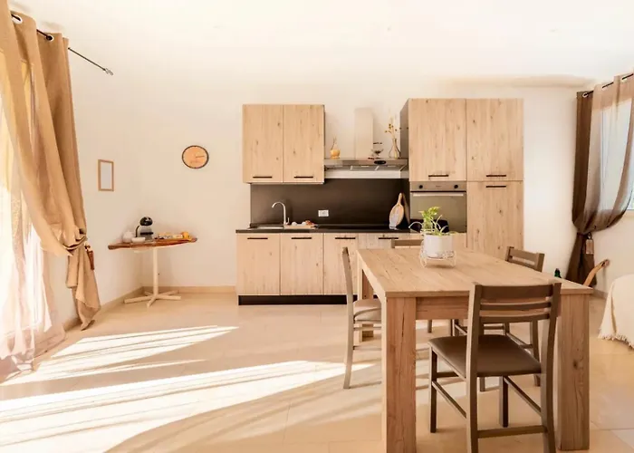 Antico Casolare P. P. Hotel apartamentowy 4*